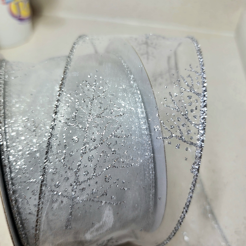 Wired Sheer Silver Ribbon With Glitter Christmas Trees - Picture 4 of 9